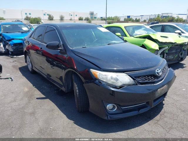 4T1BF1FK1EU360167 Toyota CAMRY SE