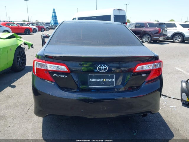 4T1BF1FK1EU360167 Toyota CAMRY SE