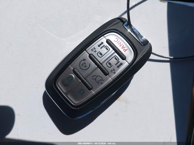 2026 Chrysler Pacifica Select მანქანა იყიდება აუქციონზე, vin: 2C4RC1BG3TR196332, აუქციონის ნომერი: 45099974