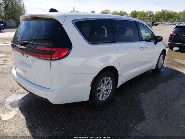 2026 Chrysler Pacifica Select მანქანა იყიდება აუქციონზე, vin: 2C4RC1BG3TR196332, აუქციონის ნომერი: 45099974