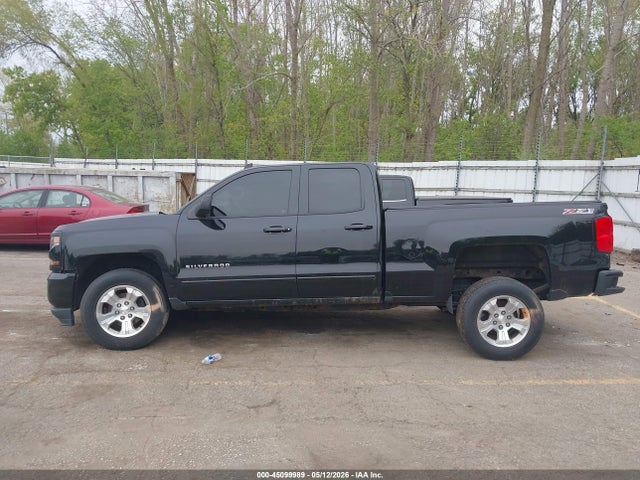 Продажа на аукционе авто 2016 Chevrolet Silverado 1500 2lt, vin: 1GCVKREC1GZ423568, номер лота: 45099989