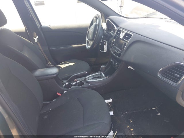 Продаж на аукціоні авто 2012 Chrysler 200 Touring, vin: 1C3CCBBB2CN131280, номер лоту: 45099996