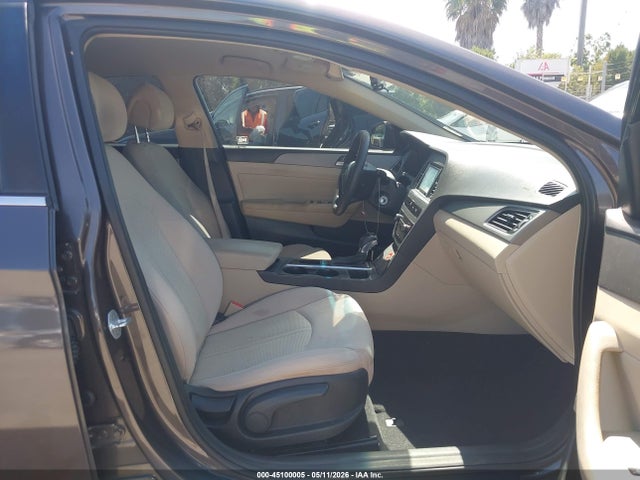 5NPE24AF8FH255081 Hyundai SONATA SE