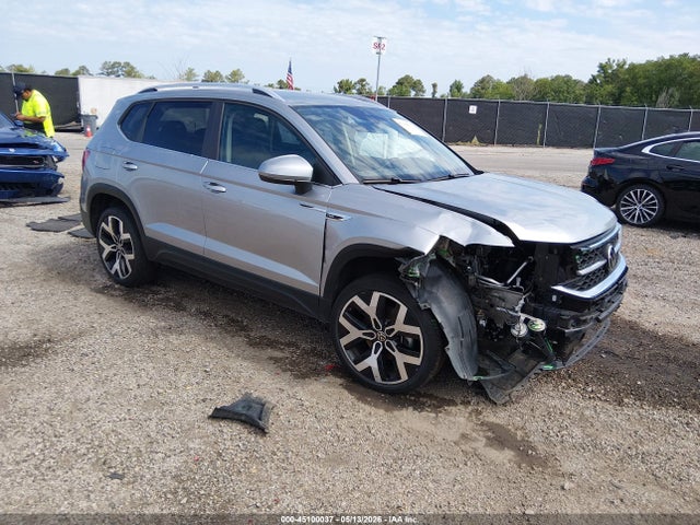 45100037 :رقم المزاد ، 3VVJX7B23NM071920 vin ، 2022 Volkswagen Taos 1.5t Sel مزاد بيع