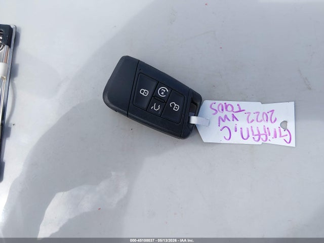 Продаж на аукціоні авто 2022 Volkswagen Taos 1.5t Sel, vin: 3VVJX7B23NM071920, номер лоту: 45100037