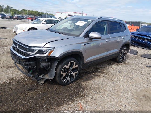 Продаж на аукціоні авто 2022 Volkswagen Taos 1.5t Sel, vin: 3VVJX7B23NM071920, номер лоту: 45100037