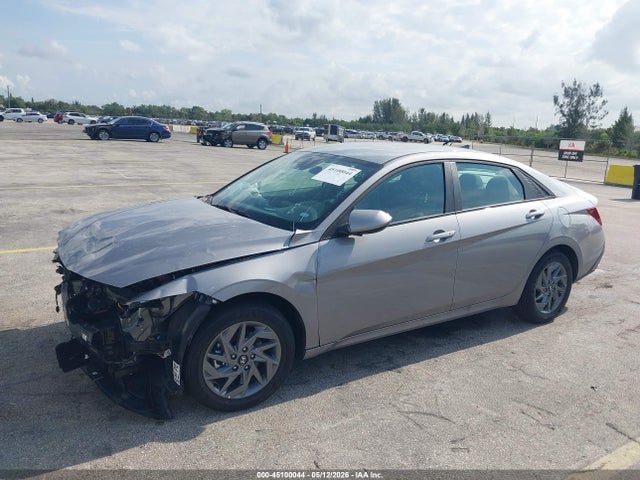 45100044 :رقم المزاد ، KMHLM4DJ9TU189381 vin ، 2026 Hyundai Elantra Hybrid Blue مزاد بيع