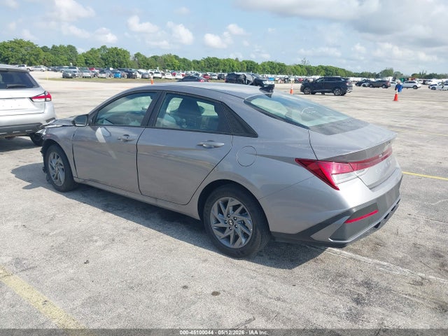 45100044 :رقم المزاد ، KMHLM4DJ9TU189381 vin ، 2026 Hyundai Elantra Hybrid Blue مزاد بيع