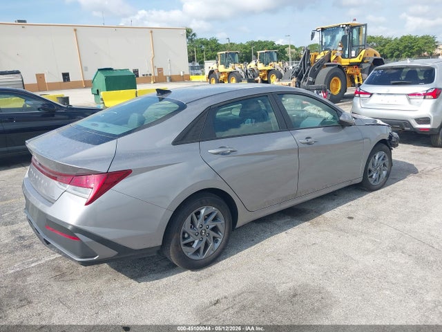 45100044 :رقم المزاد ، KMHLM4DJ9TU189381 vin ، 2026 Hyundai Elantra Hybrid Blue مزاد بيع