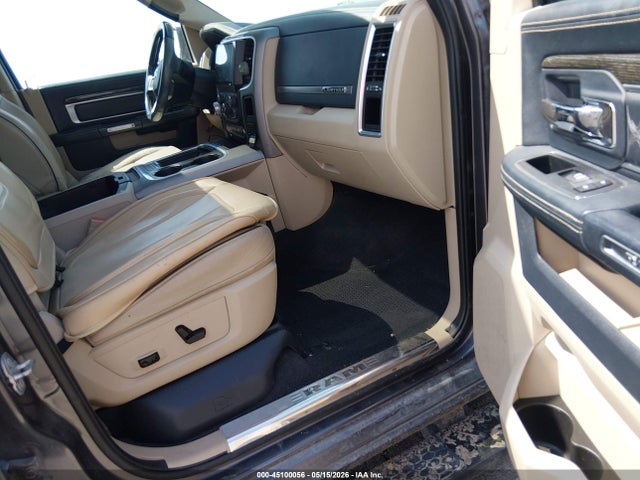 Продаж на аукціоні авто 2018 Ram 1500 Limited  4x4 5'7 Box, vin: 1C6RR7PT8JS224412, номер лоту: 45100056