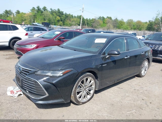 45100082 :رقم المزاد ، 4T1DA1ABXMU009335 vin ، 2021 Toyota Avalon Limited Hybrid مزاد بيع