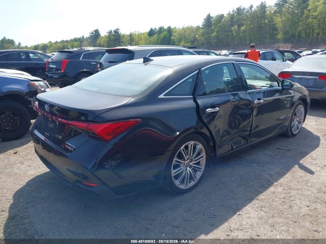 45100082 :رقم المزاد ، 4T1DA1ABXMU009335 vin ، 2021 Toyota Avalon Limited Hybrid مزاد بيع