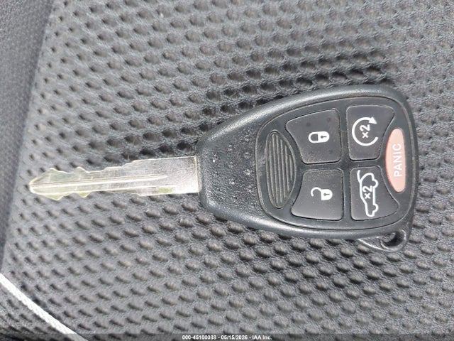 Продажа на аукционе авто 2010 Chrysler Sebring Limited, vin: 1C3CC5FB9AN205450, номер лота: 45100088