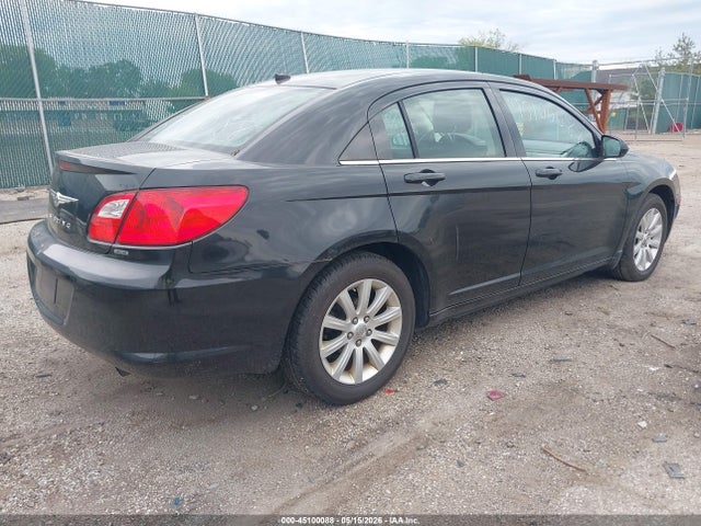 Продажа на аукционе авто 2010 Chrysler Sebring Limited, vin: 1C3CC5FB9AN205450, номер лота: 45100088