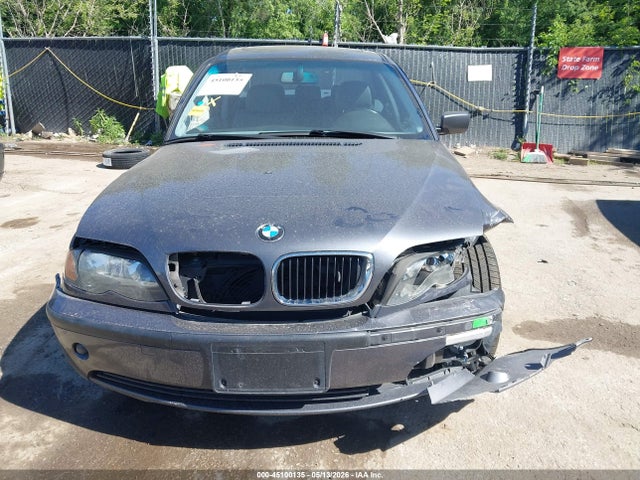 Aukcja sprzedaży 2003 Bmw 325i, vin: WBAET37413NJ25990, numer aukcji: 45100135