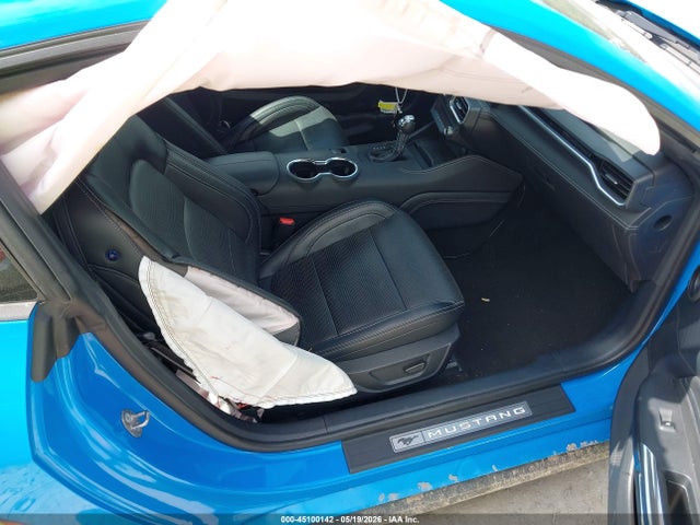 45100142 :رقم المزاد ، 1FA6P8CF2R5400670 vin ، 2024 Ford Mustang Gt Premium Fastback مزاد بيع