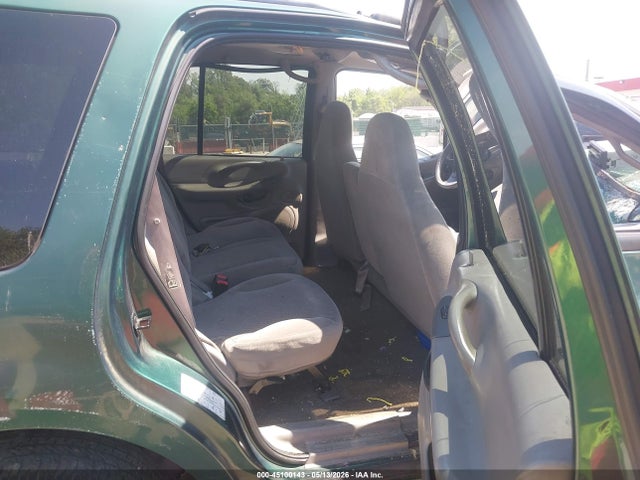 Продажа на аукционе авто 1999 Ford Expedition Eddie Bauer/xlt, vin: 1FMPU18LXXLB83581, номер лота: 45100143