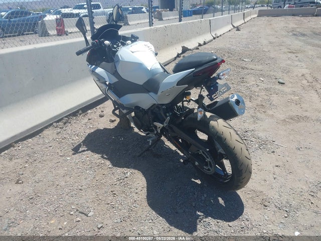 2025 Kawasaki Ex500 მანქანა იყიდება აუქციონზე, vin: ML5EXGG10SDA58997, აუქციონის ნომერი: 45100287