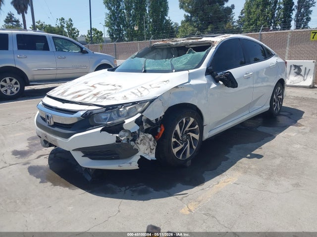 45100384 :رقم المزاد ، 2HGFC2F79JH575844 vin ، 2018 Honda Civic Ex مزاد بيع
