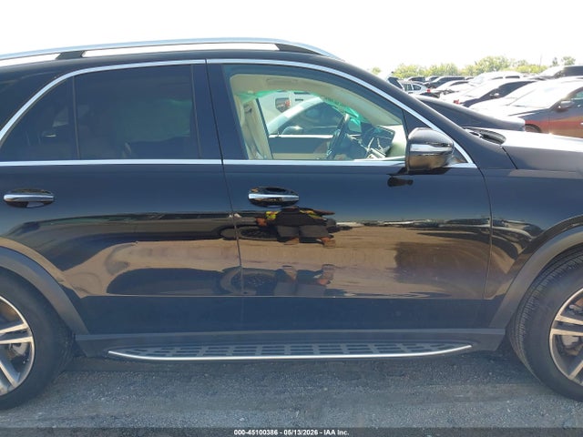 Продажа на аукционе авто 2022 Mercedes-benz Gle 350 4matic, vin: 4JGFB4KB7NA822012, номер лота: 45100386