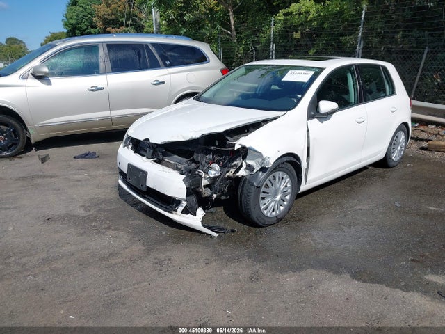 Продажа на аукционе авто 2013 Volkswagen Golf 2.5l 4-door, vin: WVWDB7AJ5DW024180, номер лота: 45100389