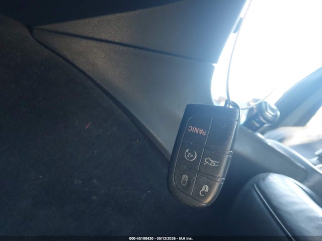 45100430 :رقم المزاد ، 2C3CCAAG3EH179227 vin ، 2014 Chrysler 300 مزاد بيع