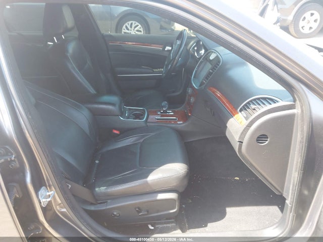 45100430 :رقم المزاد ، 2C3CCAAG3EH179227 vin ، 2014 Chrysler 300 مزاد بيع