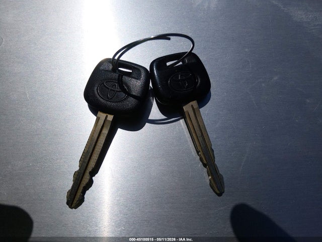 Продаж на аукціоні авто 2002 Toyota Camry Le, vin: 4T1BE32K72U009800, номер лоту: 45100515