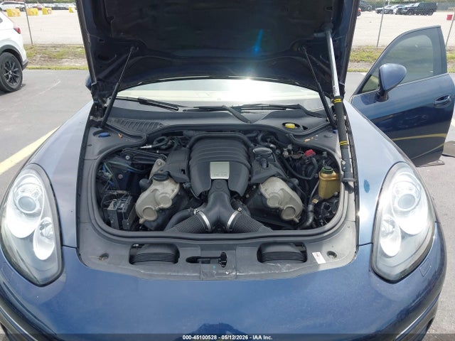 45100528 :رقم المزاد ، WP0AA2A77EL014055 vin ، 2014 Porsche Panamera 4 مزاد بيع