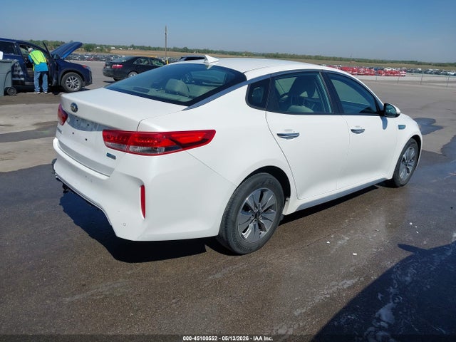 2017 Kia Optima Hybrid მანქანა იყიდება აუქციონზე, vin: KNAGT4LE4H5019375, აუქციონის ნომერი: 45100552