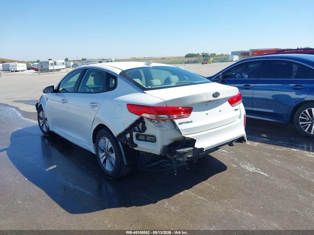 2017 Kia Optima Hybrid მანქანა იყიდება აუქციონზე, vin: KNAGT4LE4H5019375, აუქციონის ნომერი: 45100552