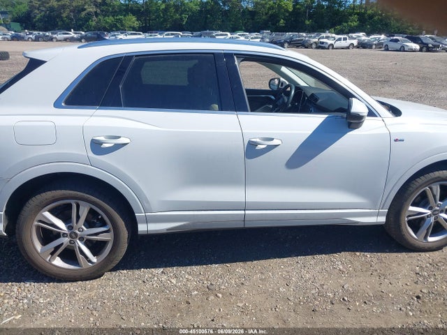Продажа на аукционе авто 2022 Audi Q3 Premium Plus 45 Tfsi S Line Quattro Tiptronic, vin: WA1EECF34N1048137, номер лота: 45100576