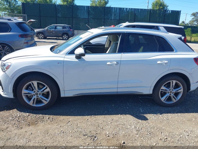 Продажа на аукционе авто 2022 Audi Q3 Premium Plus 45 Tfsi S Line Quattro Tiptronic, vin: WA1EECF34N1048137, номер лота: 45100576