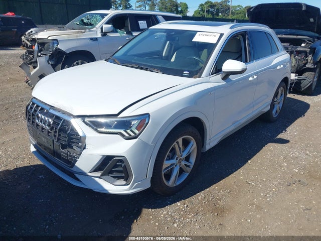 Продажа на аукционе авто 2022 Audi Q3 Premium Plus 45 Tfsi S Line Quattro Tiptronic, vin: WA1EECF34N1048137, номер лота: 45100576