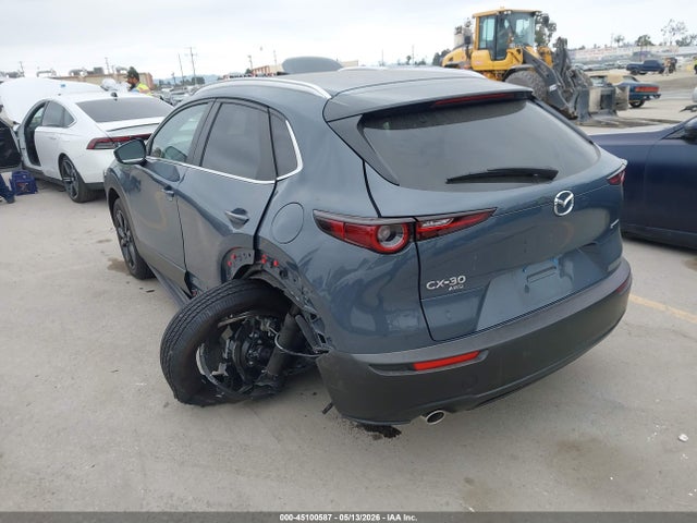 45100587 :رقم المزاد ، 3MVDMBCMXRM660216 vin ، 2024 Mazda Cx-30 2.5 S Carbon Edition مزاد بيع