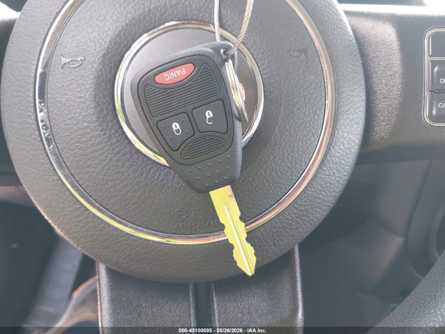 45100595 :رقم المزاد ، 1C4NJPBA3GD810873 vin ، 2016 Jeep Patriot Sport مزاد بيع