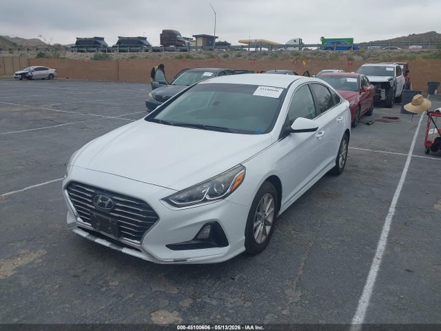 5NPE24AF8KH817698 Hyundai SONATA SE
