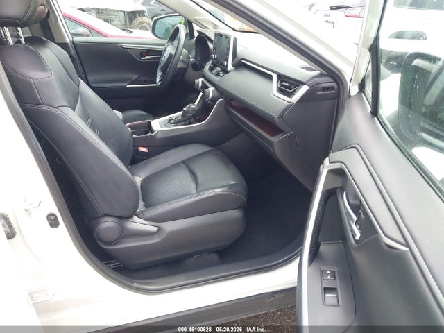 Продажа на аукционе авто 2021 Toyota Rav4 Hybrid Limited, vin: 4T3D6RFV8MU021381, номер лота: 45100628