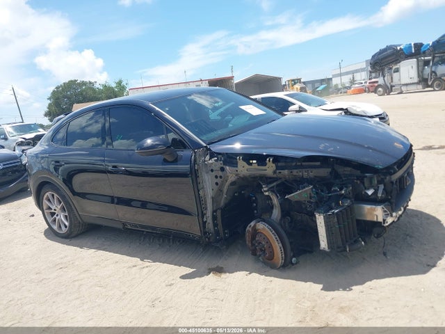 45100635 :رقم المزاد ، WP1BA2AY3MDA42178 vin ، 2021 Porsche Cayenne Coupe مزاد بيع