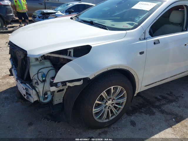 Продажа на аукционе авто 2017 Cadillac Xt5 Luxury, vin: 1GYKNBRS6HZ114726, номер лота: 45100637