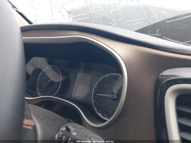 45100665 :رقم المزاد ، 2C4RC1BG3HR515588 vin ، 2017 Chrysler Pacifica Touring-l مزاد بيع