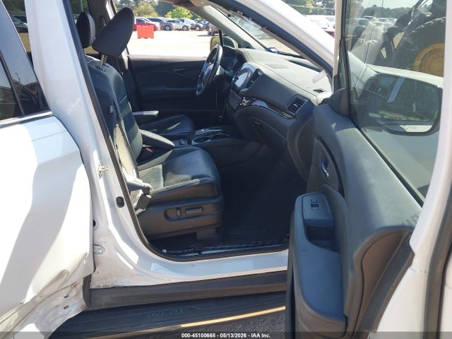 Продажа на аукционе авто 2020 Honda Pilot 2wd Touring 7 Passenger, vin: 5FNYF5H61LB013238, номер лота: 45100668