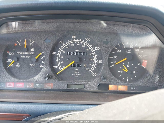 45100693 :رقم المزاد ، WDBEA32E5PB964233 vin ، 1993 Mercedes-benz 300 E مزاد بيع