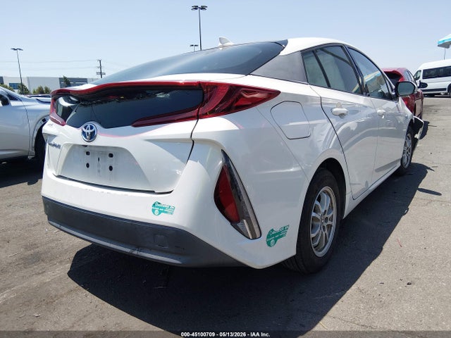Toyota Prius Prime Plus 2017 JTDKARFPXH3000676 Image 4