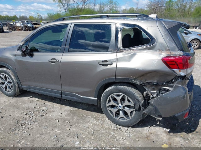 JF2SKAJC9LH489572 Subaru Forester Premium