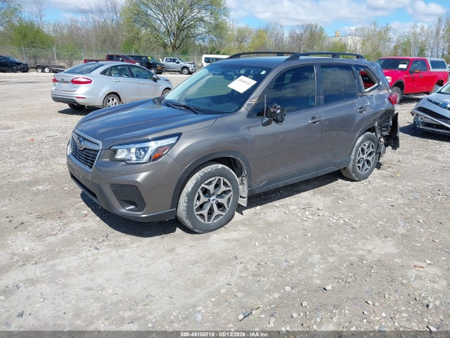 JF2SKAJC9LH489572 Subaru Forester Premium