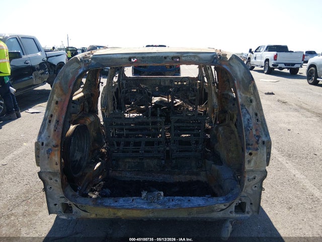 45100735 :رقم المزاد ، 2C4RC1DG6MR551993 vin ، 2021 Chrysler Voyager Lxi مزاد بيع