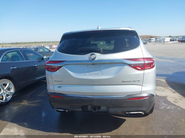 45100821 :رقم المزاد ، 5GAERBKW6JJ201889 vin ، 2018 Buick Enclave Essence مزاد بيع