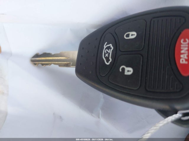 45100828 :رقم المزاد ، 1A8HX58N58F125184 vin ، 2008 Chrysler Aspen Limited مزاد بيع