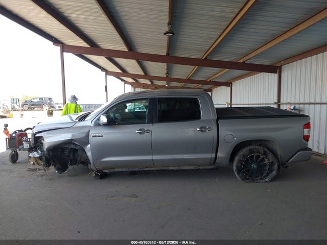 Продаж на аукціоні авто 2018 Toyota Tundra Platinum 5.7l V8, vin: 5TFAY5F12JX701738, номер лоту: 45100842